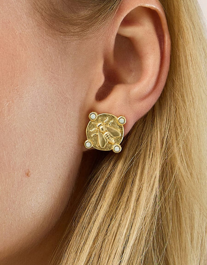 Spartina 449 Curious Bee Gold Stud Earrings Spartina 449 Curious Bee Gold Stud Earrings | Opal Coin Stud Earrings