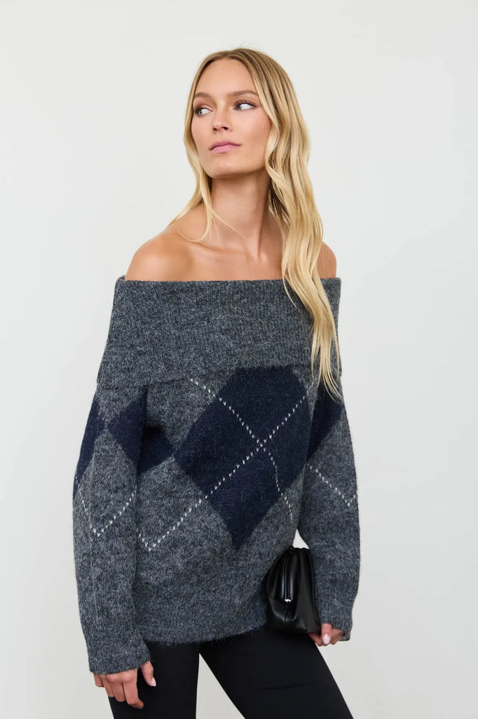 Harper Off-the-Shoulder Argyle Sweater | Brown Grey – The Red Owl