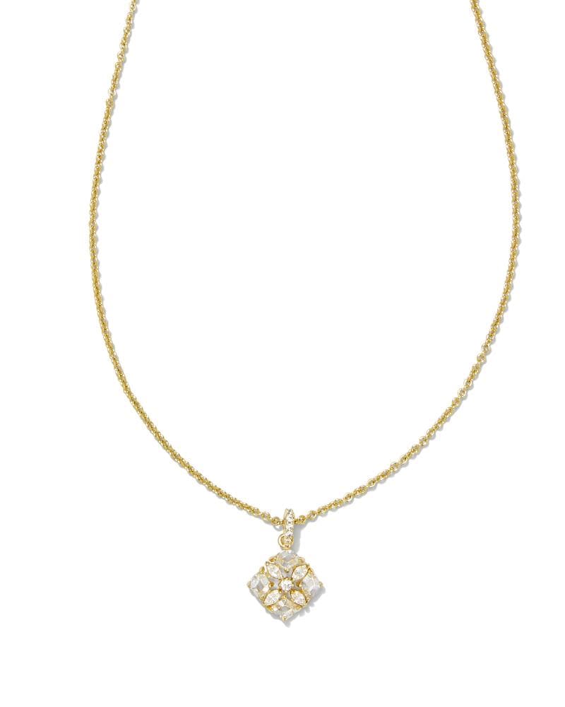Dira Crystal Short Pendant Necklace