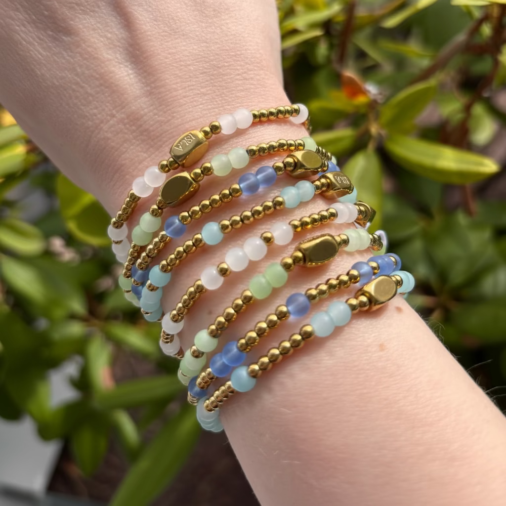 Isla Waterproof Scattered Seaglass Beaded  Stretch Bracelet – Sky Blue &amp; Gold, Tarnish-Free