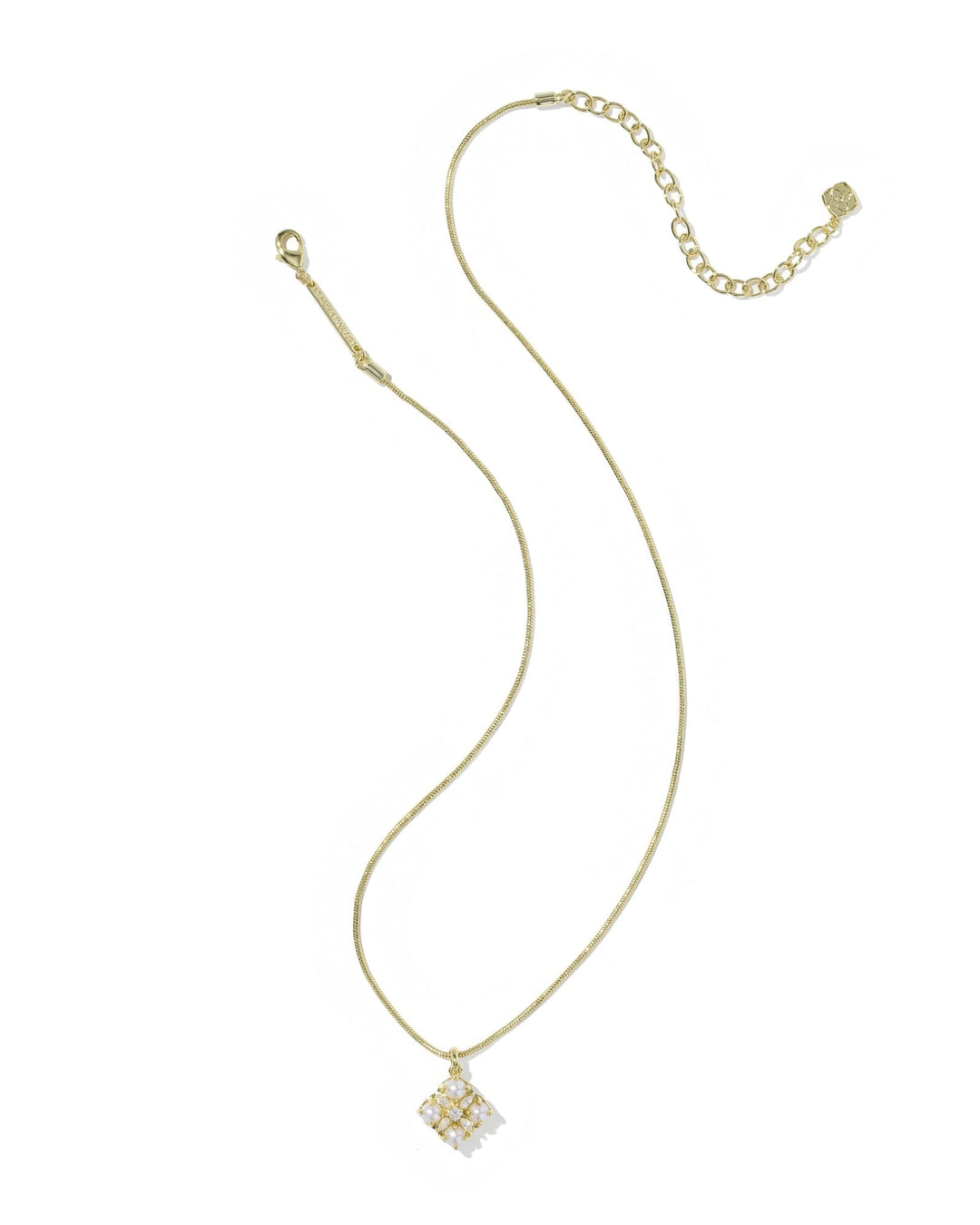 Kendra Scott Dira Pearl Gold Short Pendant Necklace in Freshwater Cultured Pearl